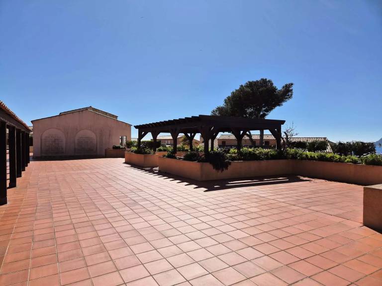 Lou Baou Residence - Large terrace, swimming pools, tennis, cove, beach... — photo 2
