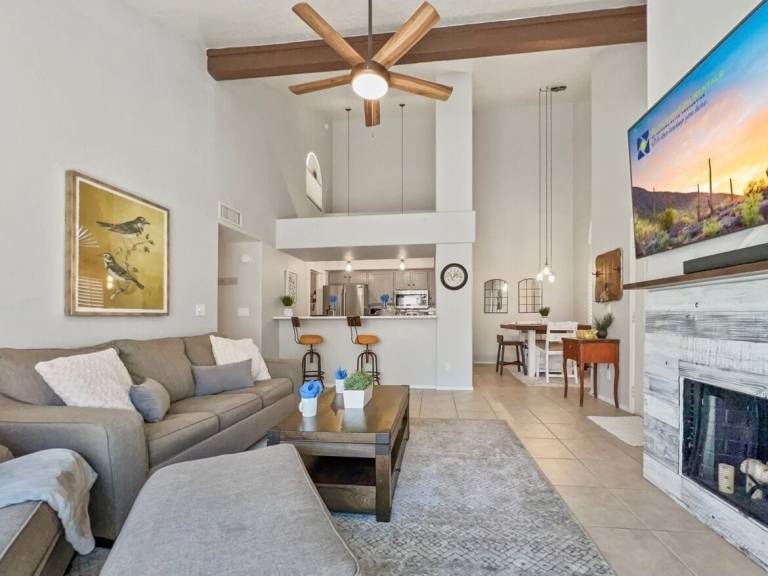 Condo Chandler