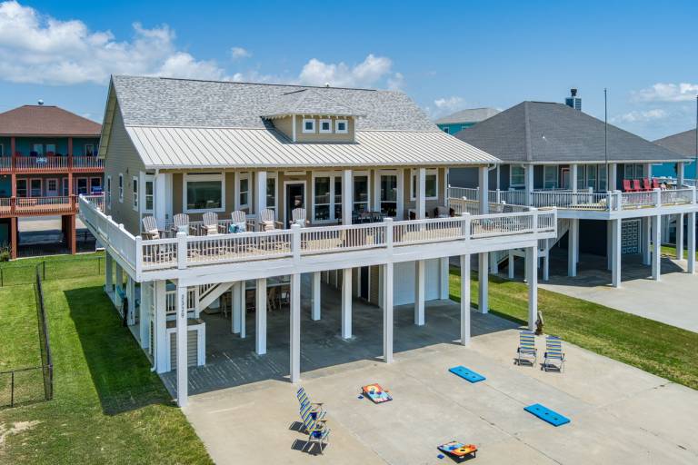 House with barbecue | Beach view in Bolivar, TX