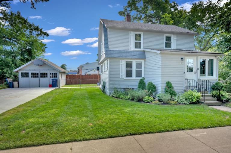 House Lake Orion
