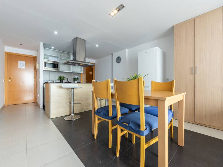 Family-oriented lovely apartment | Sea view | Beach nearby | Pets are welcome — photo 3