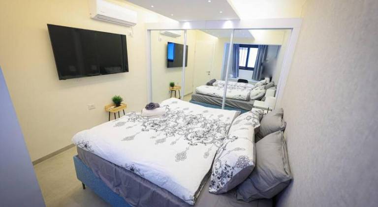Rental apartment with 6 rooms for 12 persons — photo 2