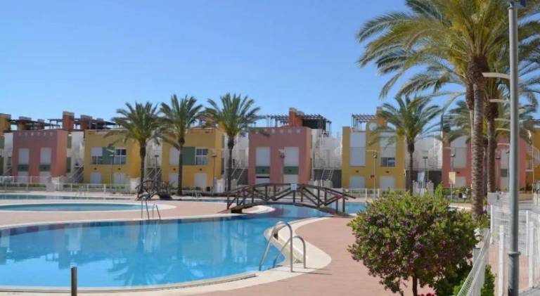 Wonderful apartment with pool | Close to the beach | Pets allowed — photo 2