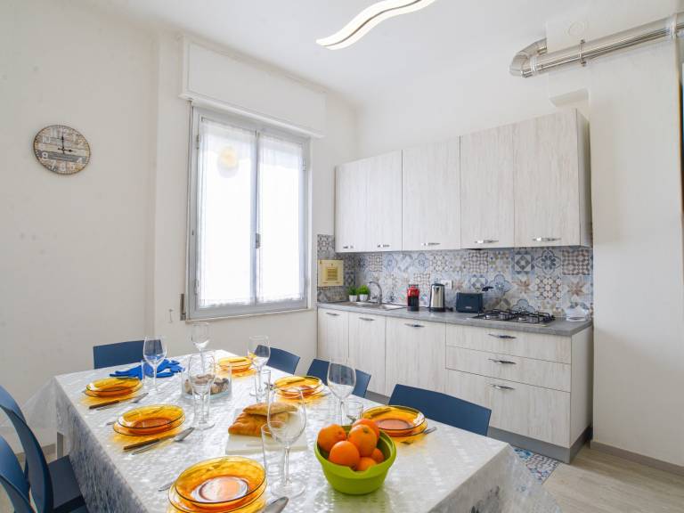 Fully equipped rental apartment | Next to the beach | Pets are welcome — photo 3