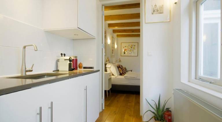 Mercedes Bed&Breakfast Amsterdam — photo 3
