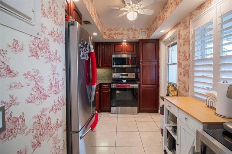 Holiday apartment with 2 rooms for 4 persons — photo 4