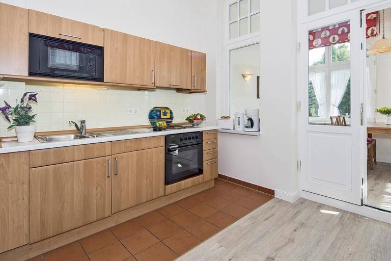 Ferienapartment an der Ostsee mit Wintergarten - Saunanutzung im Haus inklusive! — photo 2