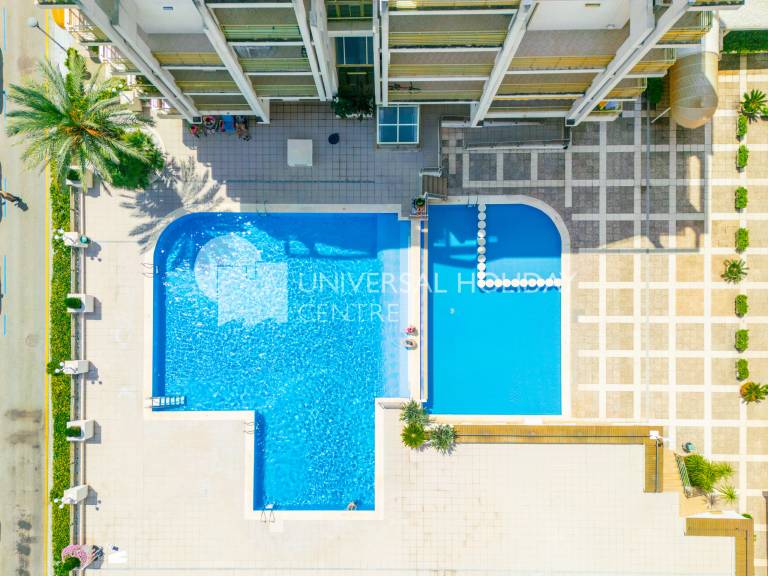 Apartment with patio & pool — photo 4