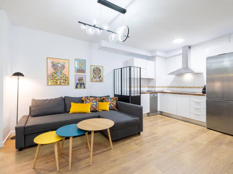 Children-friendly holiday apartment with terrace | Close to Alcazaba of Málaga | Pets are welcome — photo 3
