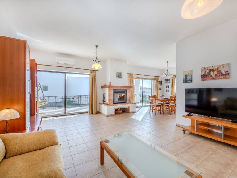 Vacation home with terrace, garden & private pool | Pets are welcome — photo 3