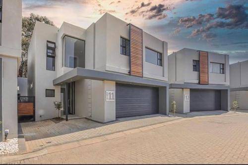 House Rivonia