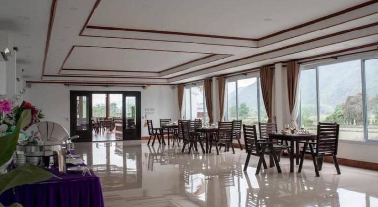 Vang Vieng Savanh Sunset View Resort — photo 4