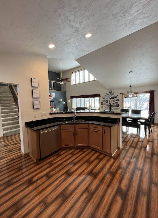 House Oshkosh