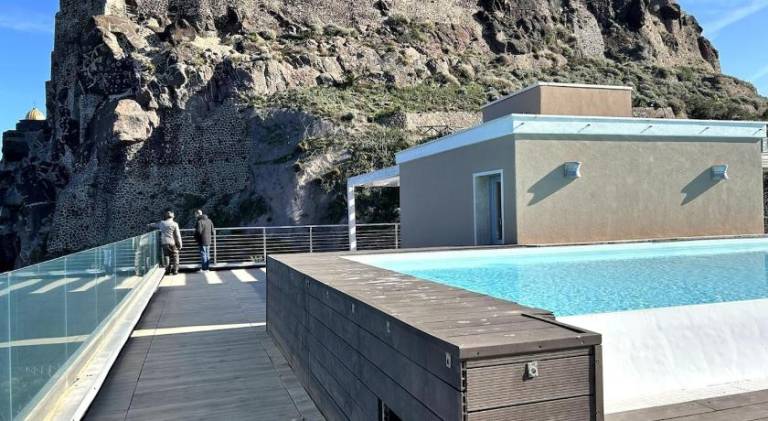Rental apartment with pool — photo 3