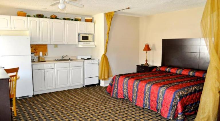 Andrews Motor Inn — photo 2