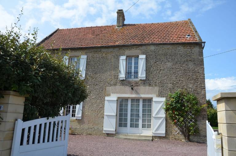 Huis Longues-sur-Mer