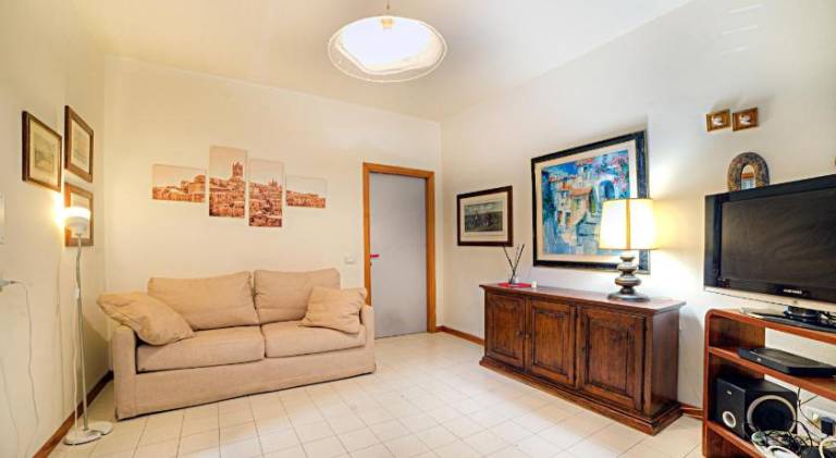 Apartment | Near Piazza del Campo — photo 2