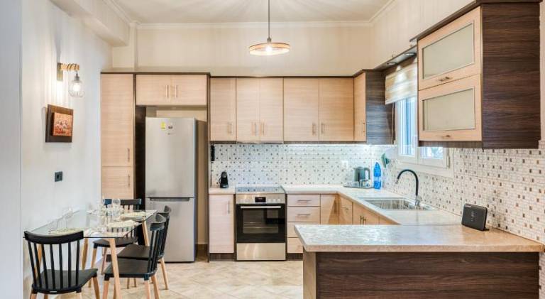 Fully equipped apartment with patio & garden | Perfect for remote work | Pets allowed — photo 4