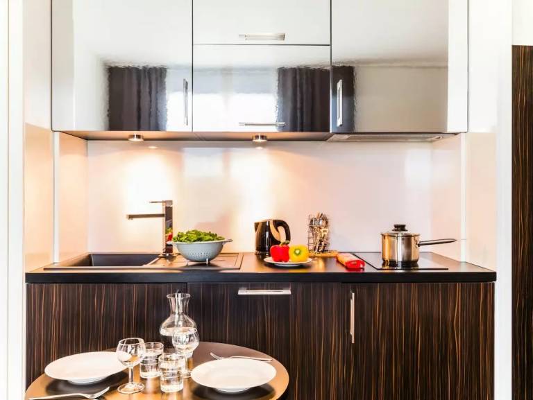 Fully equipped nice studio with sauna | Next to Port Lympia | Dogs allowed — photo 3