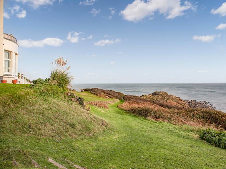 Cottage Coverack