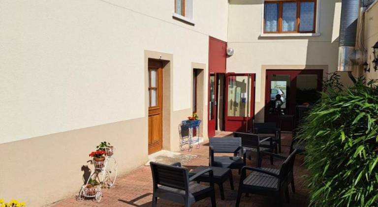 Logis hotel Au Relais Nivernais — photo 4