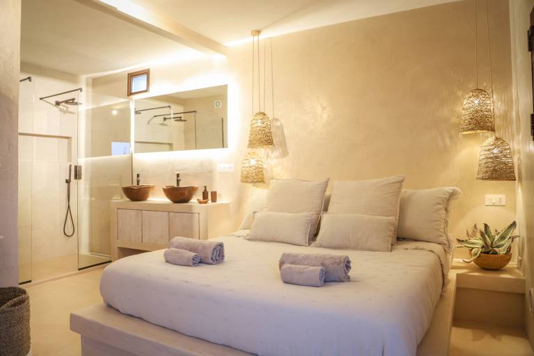 Fully equipped holiday apartment with hot tub & terrace | Dogs allowed — photo 3