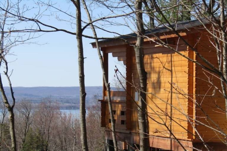 Cabin Golden Lake