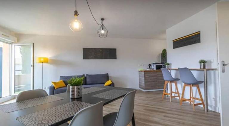 Holiday apartment with private pool | Suitable for remote work — photo 4