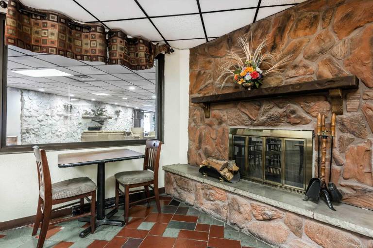 Quality Inn & Suites Binghamton Vestal — photo 5
