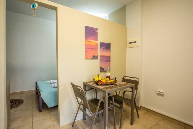 House with 1 room for 2 persons — photo 3