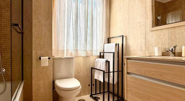 Apartment with 2 rooms for 5 persons — photo 2