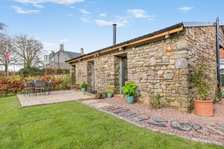 Cottage with barbeque in Taunton