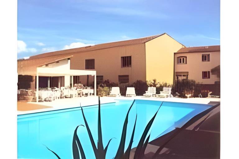 Logis Hotels Grand Hotel d'Orleans in Albi