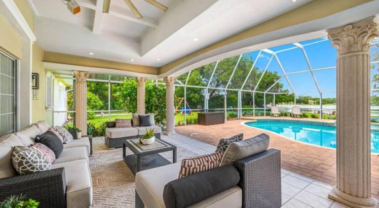 Vacation home with pool | Suitable for remote work | Pets are welcome — photo 4