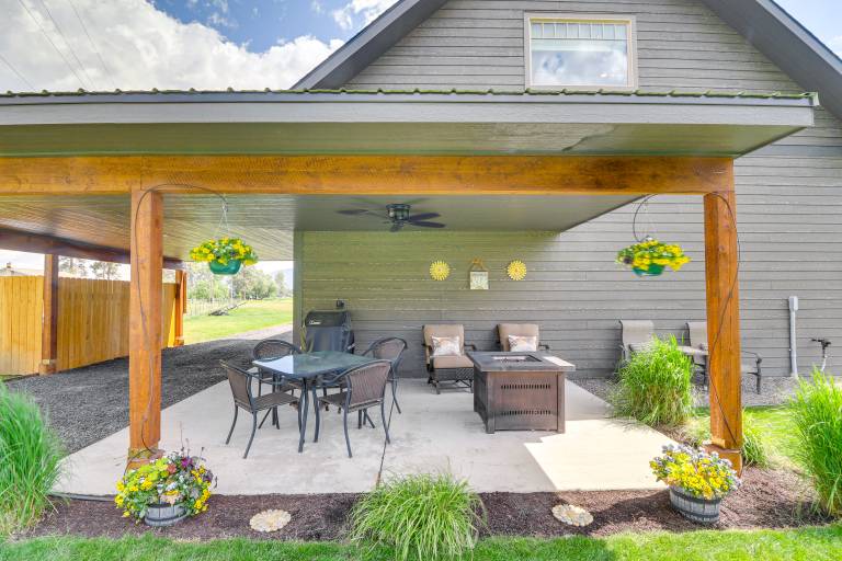 Creekside Apartment in Kalispell on 5 Acres — photo 2