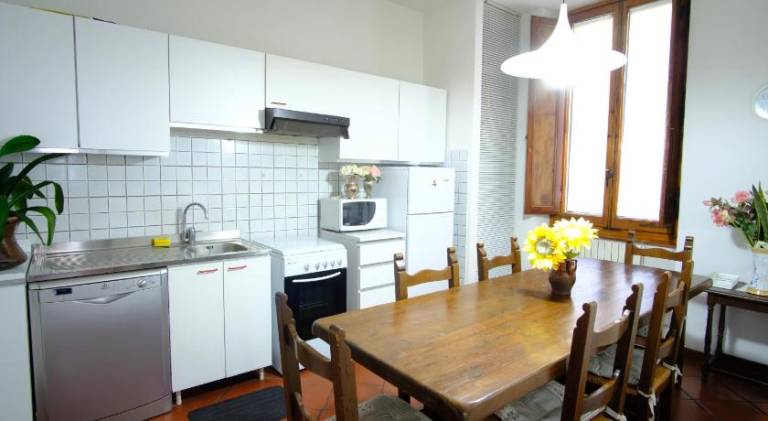Holiday apartment with 2 rooms for 4 persons — photo 2