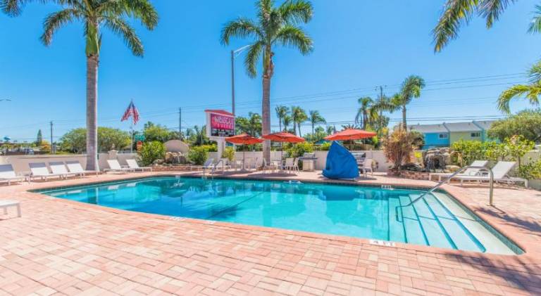 Hibiscus Suites - Sarasota — photo 3