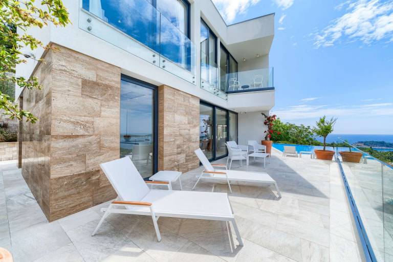 Luxury Villa Royal - modern newly built villa with views of Hvar town, the sea and the islands by MyWaycation — photo 3