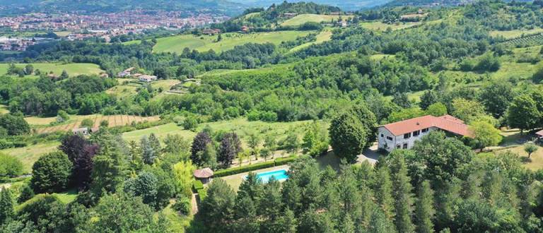 Villa privata con piscina sulle colline del Monferrato