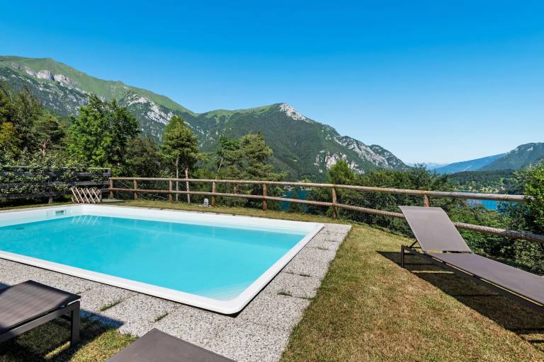 Ferienhaus  Ledrosee