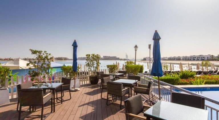 Bespoke Holiday Homes - 2BR Apartment with Riva Beach Club Access, Al Nabat — photo 2