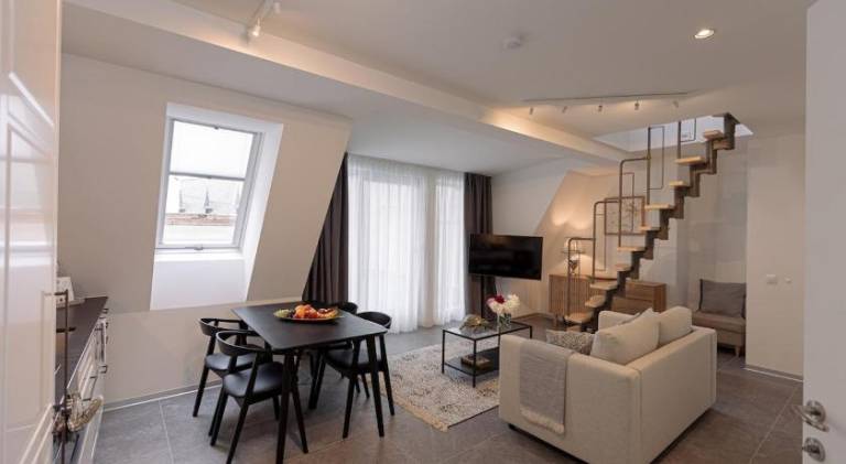 Suite Nr 8 - J26 LUXURY APARTMENT, Jauniela 26 Old Riga - Great View & Top Location - 2 Bedrooms - 7 in Riga
