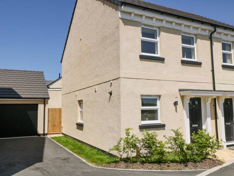 Cottage with garden | Beach view in Bideford