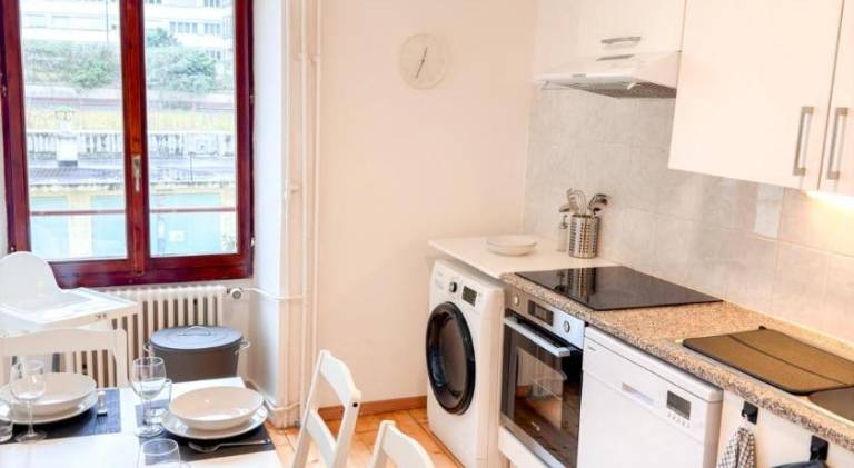 Holiday apartment | Near St. Peter Cathedral — photo 4
