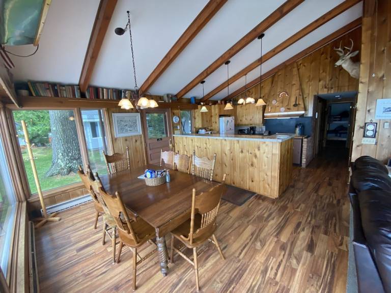 Cottage Glen Lake