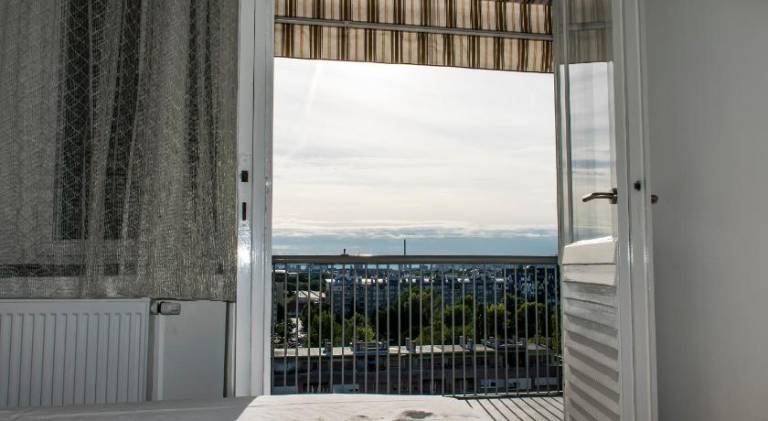 Holiday apartment with patio — photo 3