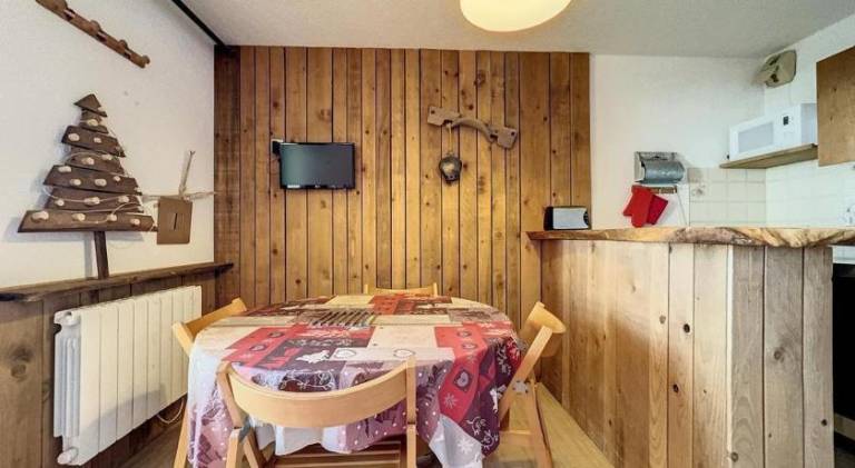 Apartment with 1 room for 4 persons — photo 3
