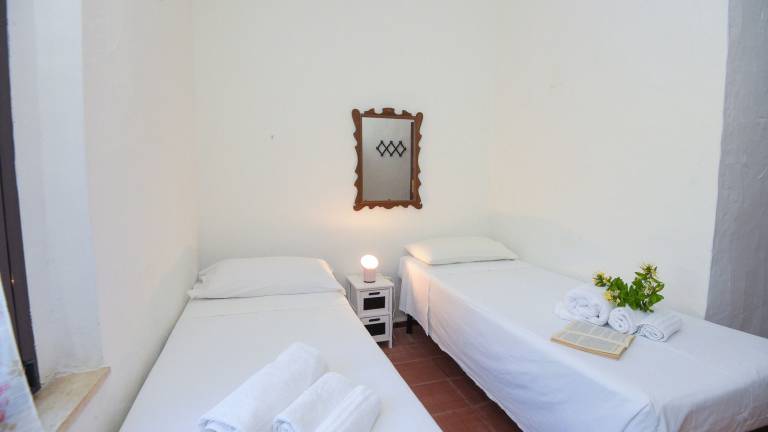 Child-friendly holiday apartment with barbeque & garden | Garden view | Next to the beach | Dogs allowed — photo 5