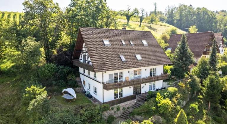 Charming holiday apartment with patio & garden | Suitable for remote work | Pets are welcome in Achern