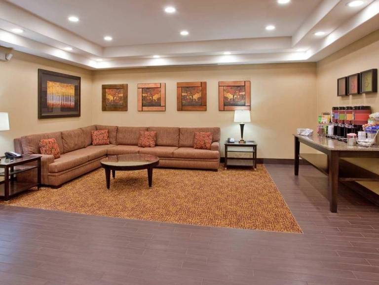 Hampton Inn Idaho Falls/Airport — photo 4
